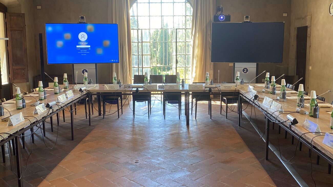 Teaching at the European University Institute, Florence